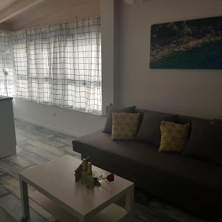 Apt 6 - Apartamento En La Playa De El Palo Málaga Exteriör bild