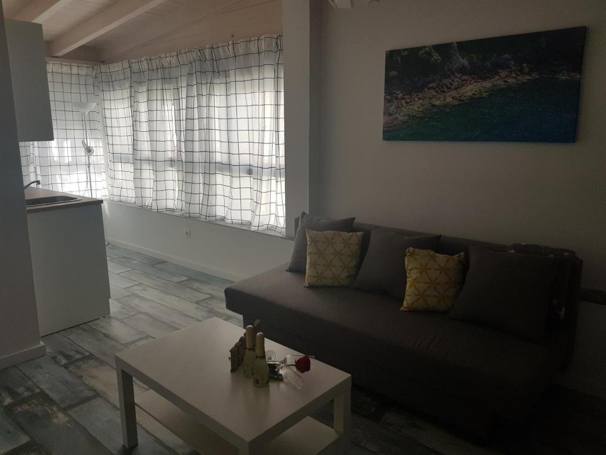 Apt 6 - Apartamento En La Playa De El Palo Málaga Exteriör bild