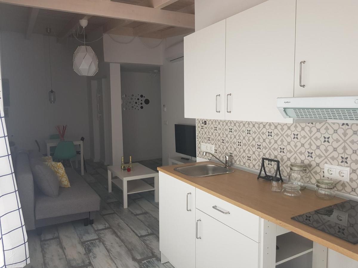 Apt 6 - Apartamento En La Playa De El Palo Málaga Exteriör bild