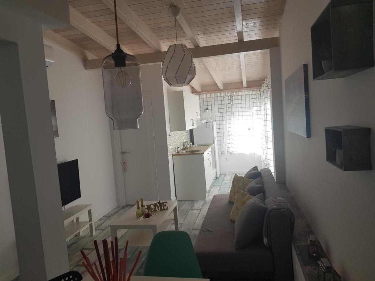 Apt 6 - Apartamento En La Playa De El Palo Málaga Exteriör bild
